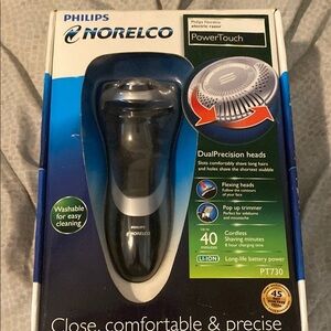 Philips Norelco PowerTouch Electric Razor